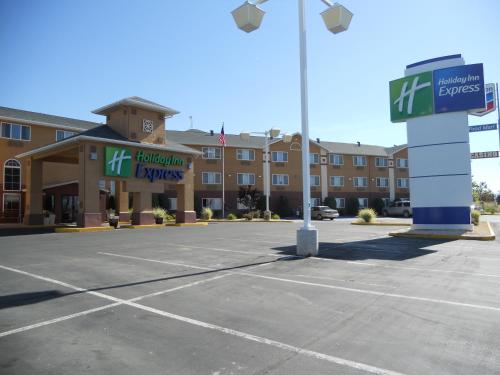 Фотография гостиницы Holiday Inn Express Winnemucca, an IHG Hotel