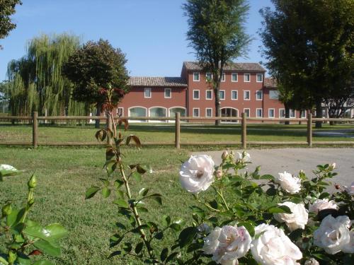 Фотография базы отдыха Tenuta Santomè