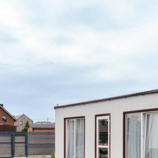 Фотография Коттеджа Дом Apart-Deluxe Легенды Моря с баней, бассейном и зоной барбекю