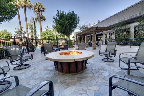 Фотография гостиницы Marriott Riverside at the Convention Center