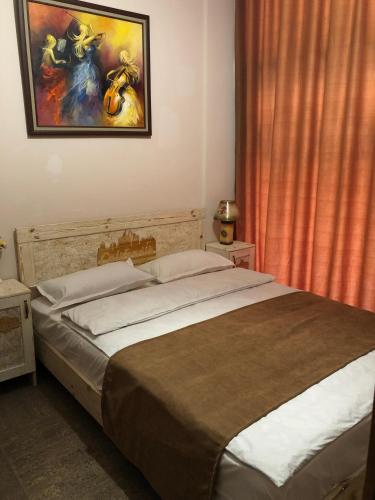 Фотографии мини отеля
California