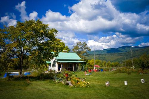Фотографии гостевого дома 
            Синдхандон