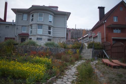 Фотография гостевого дома Озеро