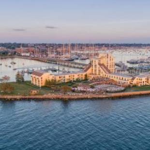 Фотография гостиницы Gurney's Newport Resort & Marina