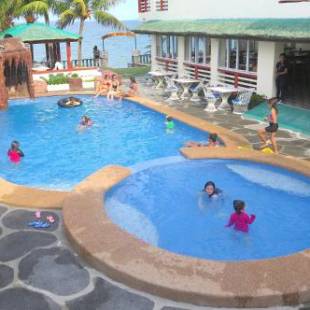 Фотография гостиницы Badladz Beach and Dive Resort