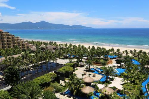 Фотография гостиницы Crowne Plaza Danang