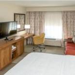 Фотография гостиницы Hampton Inn & Suites Charlotte Airport Lake Pointe
