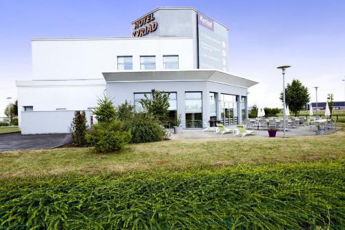 Фотография гостиницы Kyriad Chartres