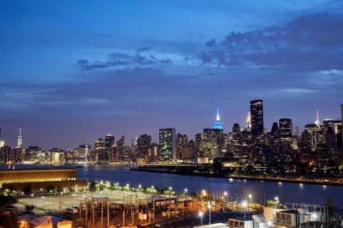 Фотография гостиницы Ravel Hotel Trademark Collection by Wyndham