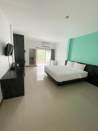 Фотографии гостиницы 
            Tanatnan Hotel