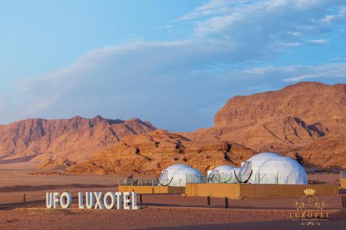 Фотографии базы отдыха 
            Wadi Rum UFO Luxotel
