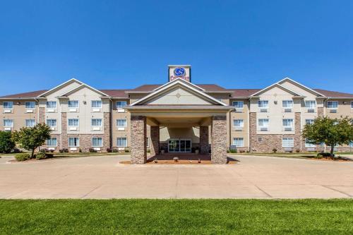 Фотография гостиницы Comfort Suites Cedar Falls