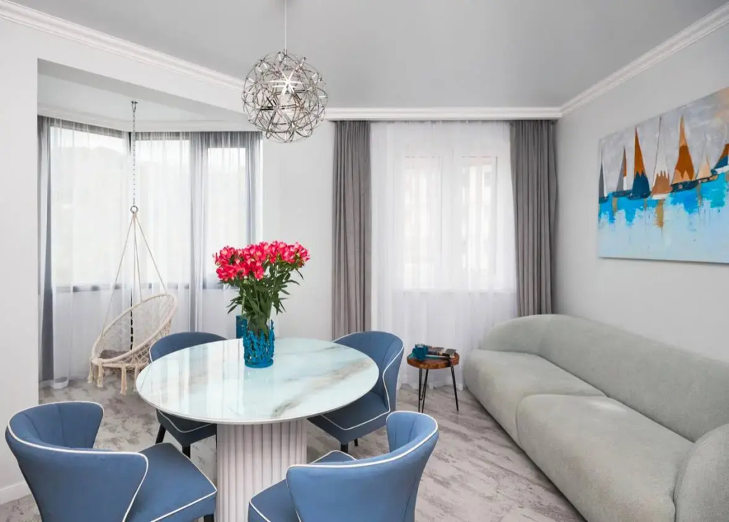 Фотография квартиры Апартаменты Морская Симфония с двумя отдельными спальнями и видом на море