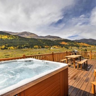 Фотография гостевого дома Secluded Alma Log Cabin with Hot Tub and Stunning View