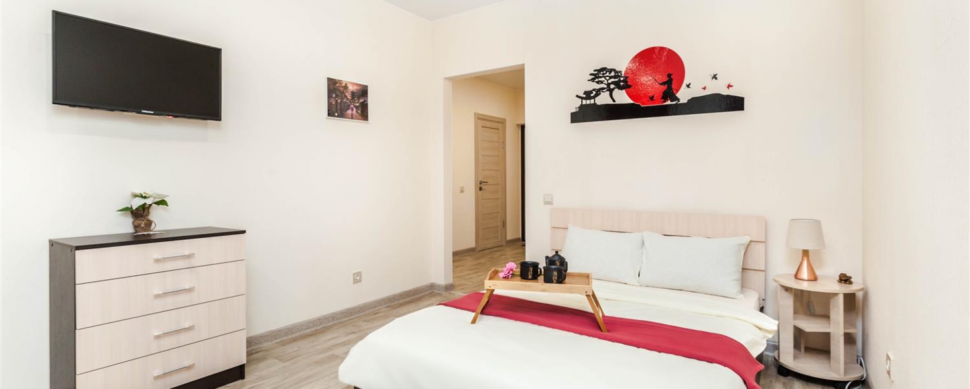 Фотографии квартиры Однокомнатная квартира для размещения до четырех человек в новом жилом комплексе Кристалл