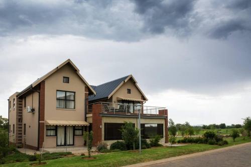 Фотография гостевого дома 288 Majestic View, Vaal De Gràce Golf Estate