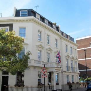 Фотографии гостиницы
The Windermere Hotel, London