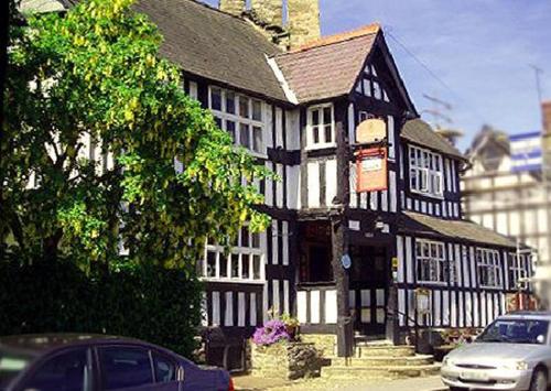 Фотография гостиницы The Radnorshire Arms Hotel
