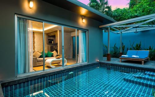 Фотография гостиницы Villa Sonata Phuket