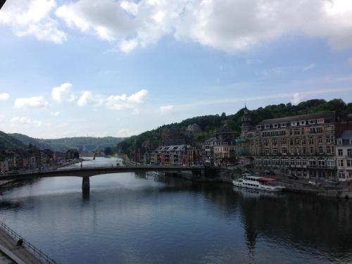 Фотография мини отеля L'Inattendu "sur la croisette" Dinant centre