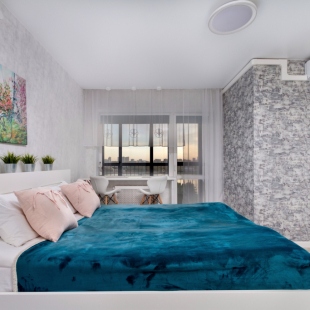 Фотография квартиры Квартира Уютная студия с лоджией шикарным видом из окна