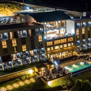 Фотография гостиницы Satama Hotel