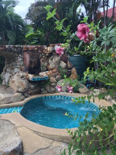 Фотография гостевого дома Shanti Lodge Phuket