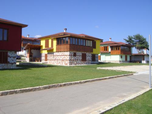 Фотография базы отдыха Вилно селище Баташки хан