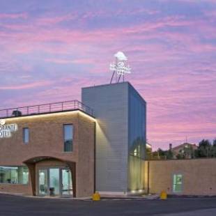 Фотографии гостиницы 
            La Perla