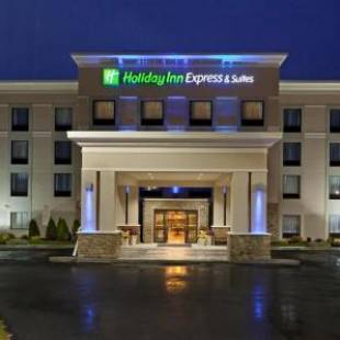Фотографии гостиницы 
            Holiday Inn Express & Suites Malone, an IHG Hotel
