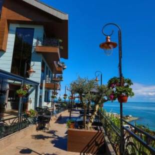 Фотографии гостиницы 
            Peerless Villas Hotel