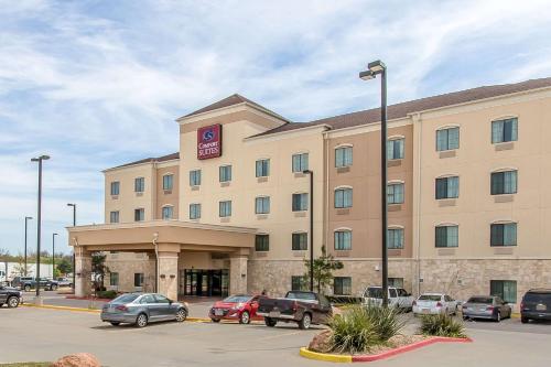 Фотография гостиницы Comfort Suites Lawton Near Fort Sill