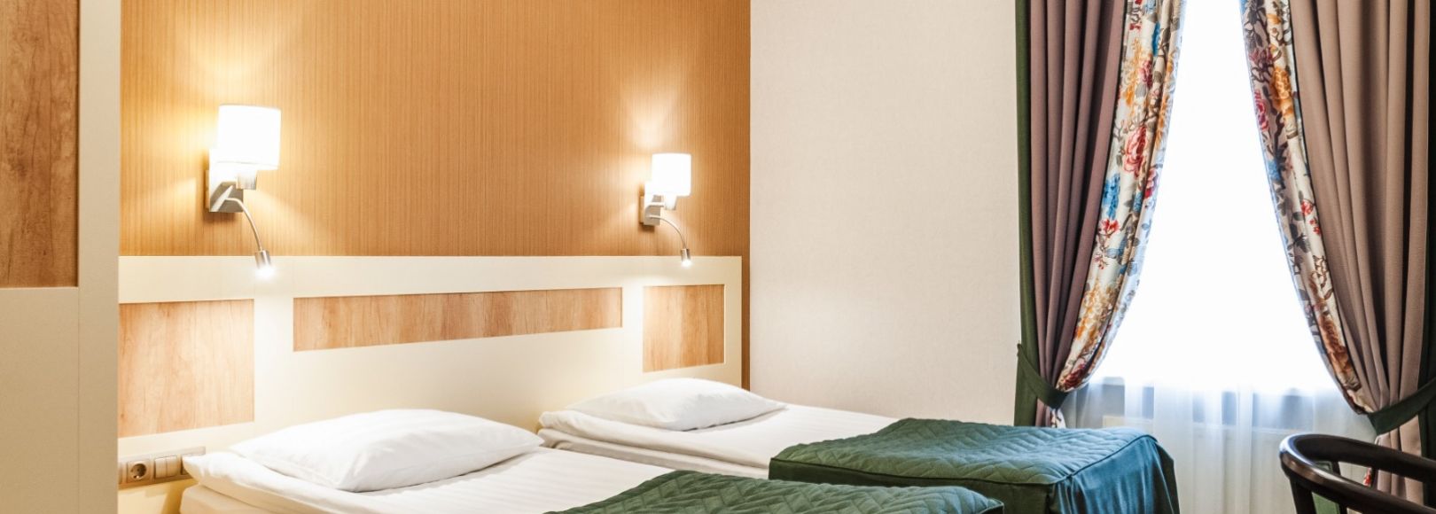 Фотография гостиницы Cronwell Inn Стремянная