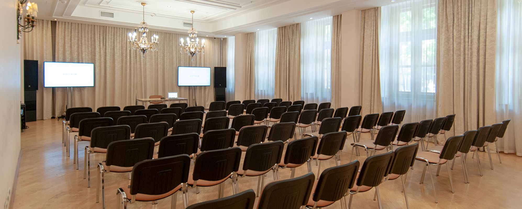 Фотографии конференц-зала Аудиториум Зал Библиотека