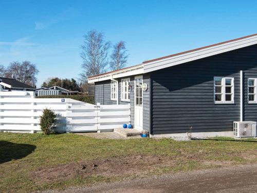 Фотография гостевого дома Holiday home Juelsminde XLIII