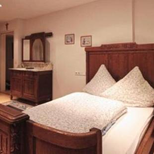 Фотографии мини отеля 
            Hotel zum Schwan Weilerswist