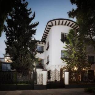 Фотографии гостиницы
Pug Seal Allan Poe