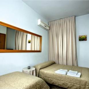 Фотографии гостевого дома
Hostal Santa Barbara