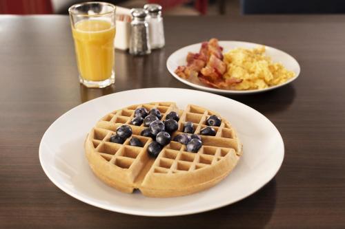 Фотография гостиницы Hampton Inn & Suites Kelowna, British Columbia, Canada