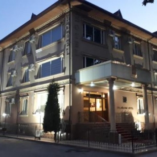 Фотография гостиницы Grand Nur Hotel