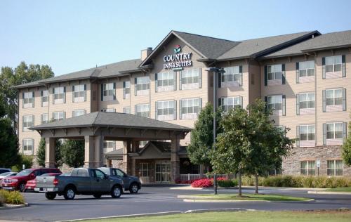 Фотография гостиницы Country Inn & Suites by Radisson, Portage, IN