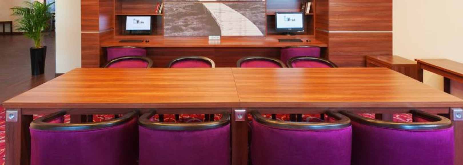 Фотография конференц-зала Бизнес-центр