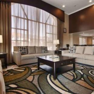 Фотографии гостиницы
Best Western Pasadena Royale Inn & Suites