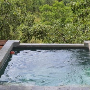 Фотография гостевого дома Rock Cottage, Mabalingwe