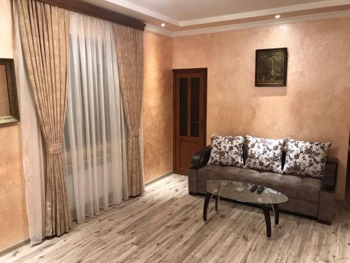 Фотография гостевого дома Cottage Green Garden