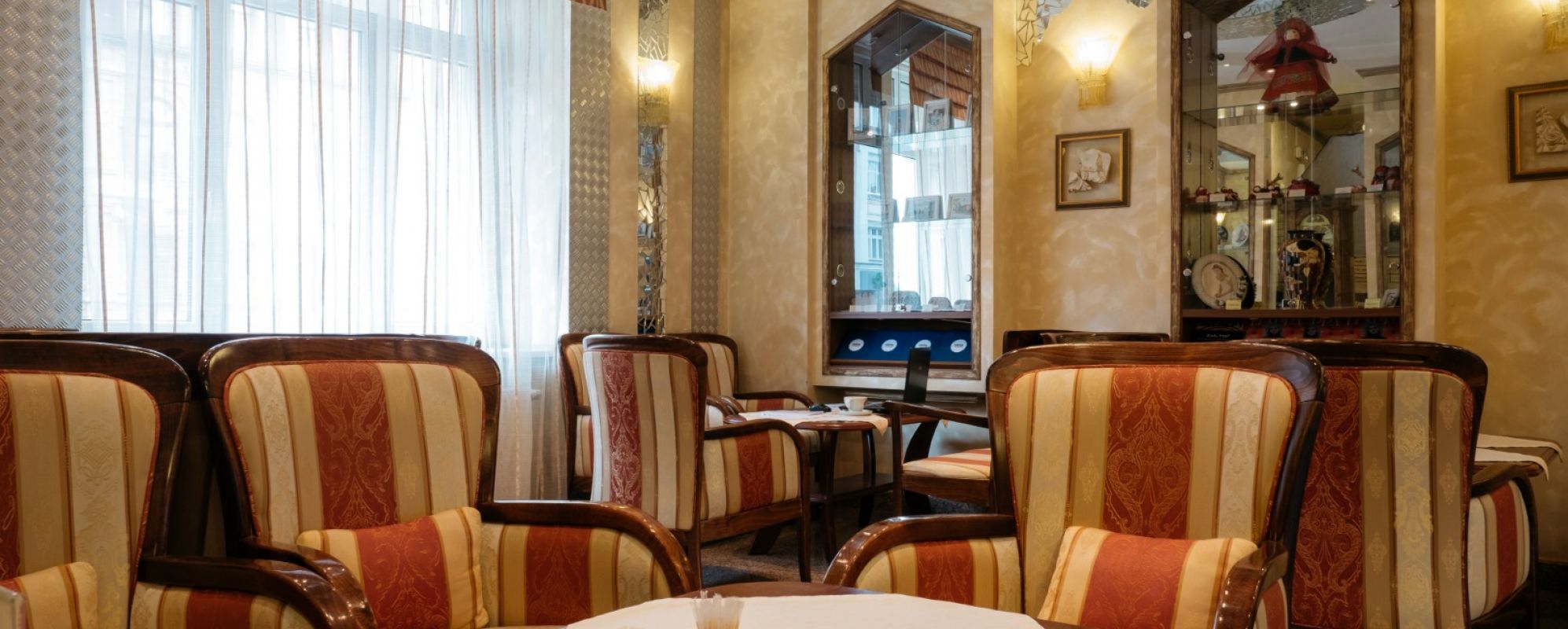 Фотографии бара Премьер by USTA Hotels