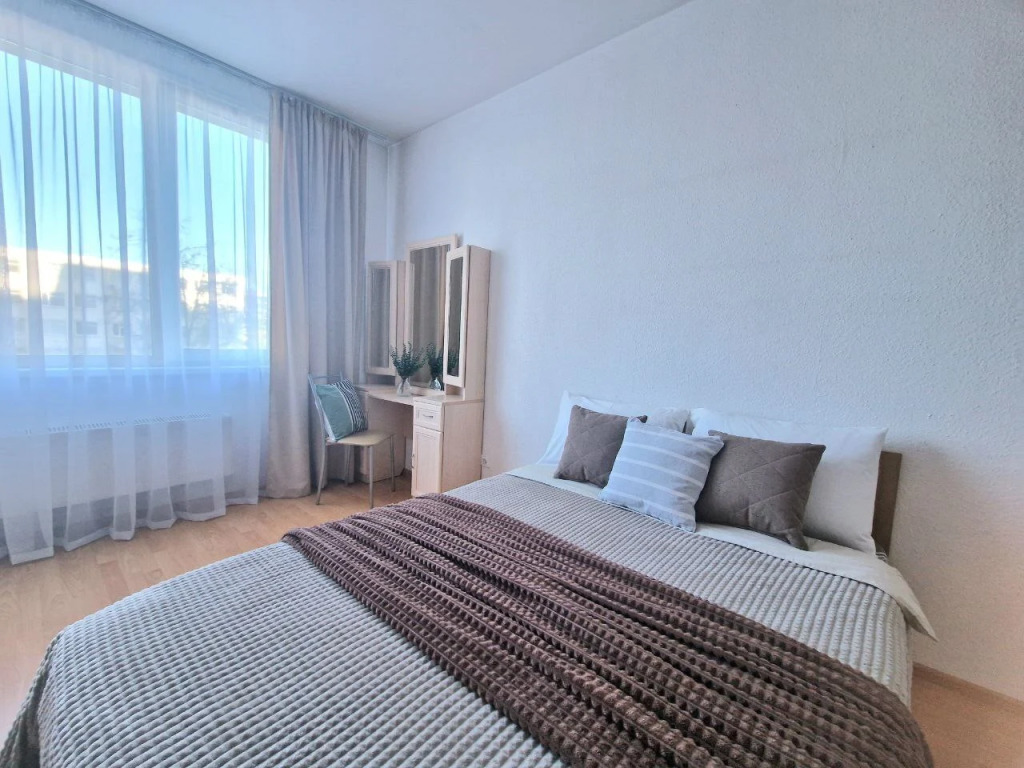 Фотография квартиры Квартира на Улице Старых Большевиков 3