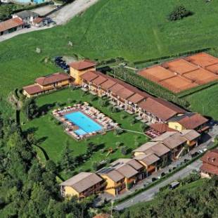 Фотографии гостиницы
Hotel Residence La Pertica