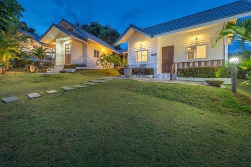 Фотография гостиницы Dhanhill Bed&Cafe