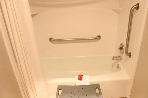 Фотография гостиницы SureStay Hotel by Best Western Cedar Rapids